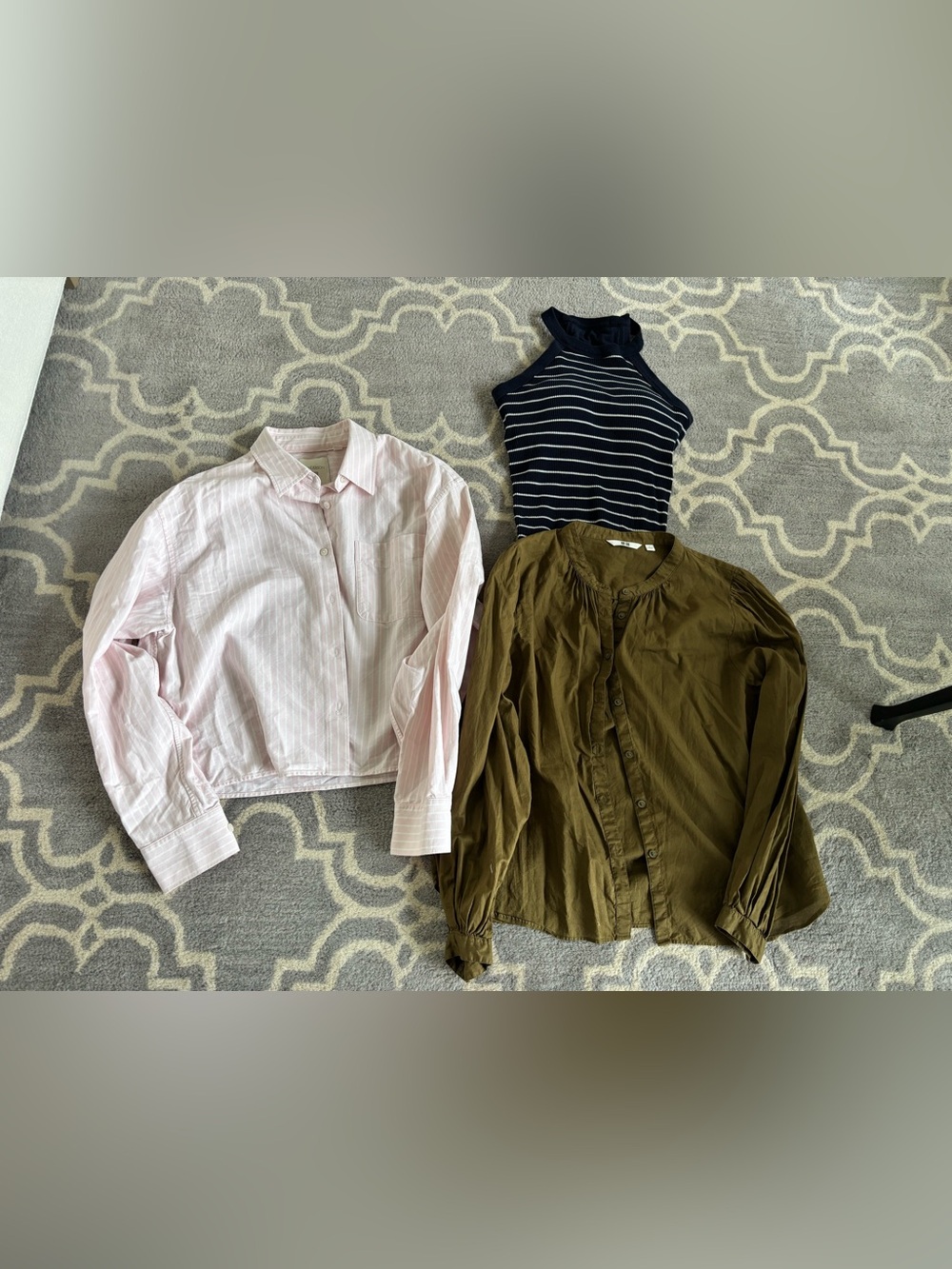 Uniqlo Size Large Set of 3 Items
